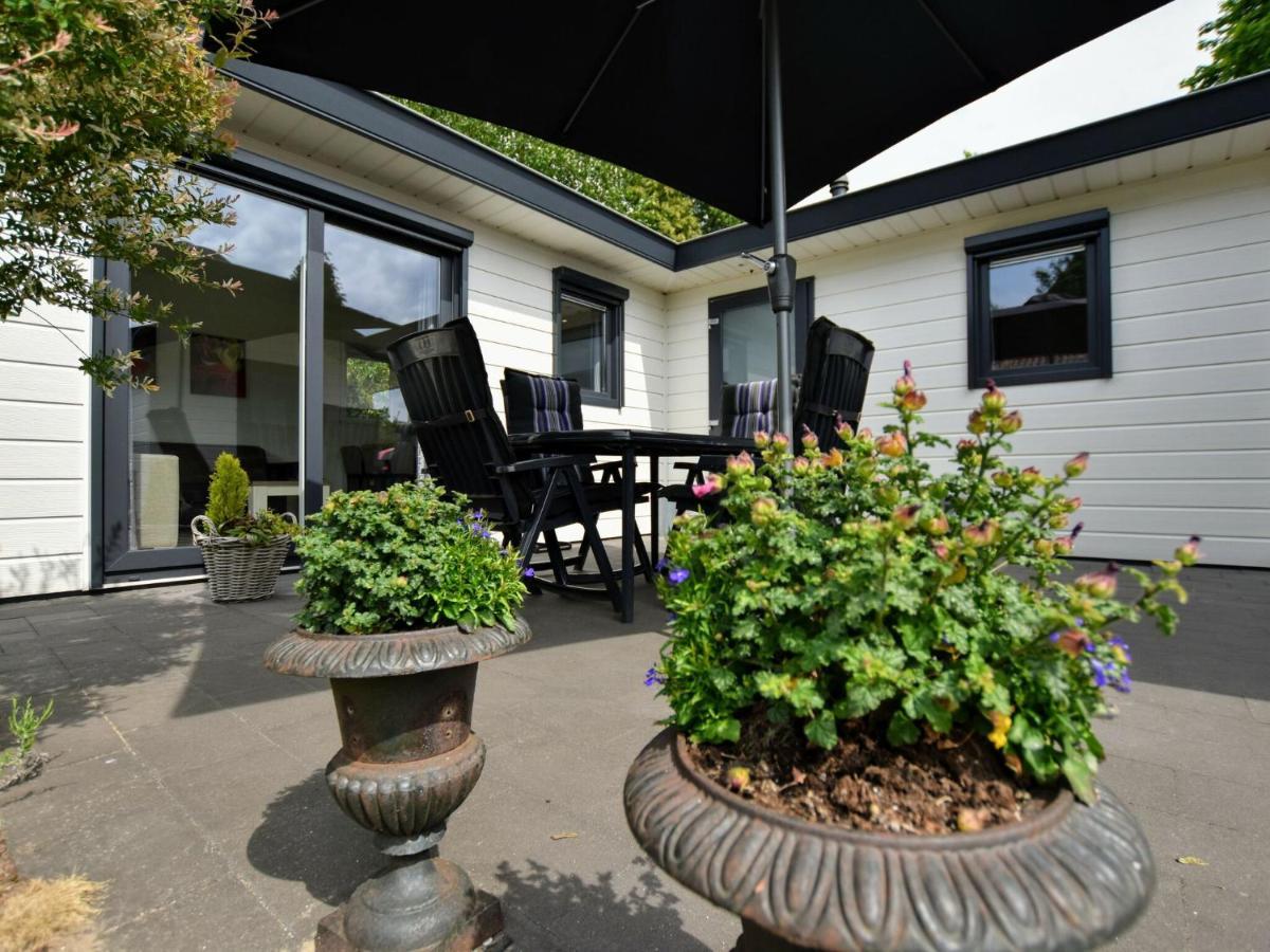 Spacious Chalet In Wolfheze With Garden المظهر الخارجي الصورة