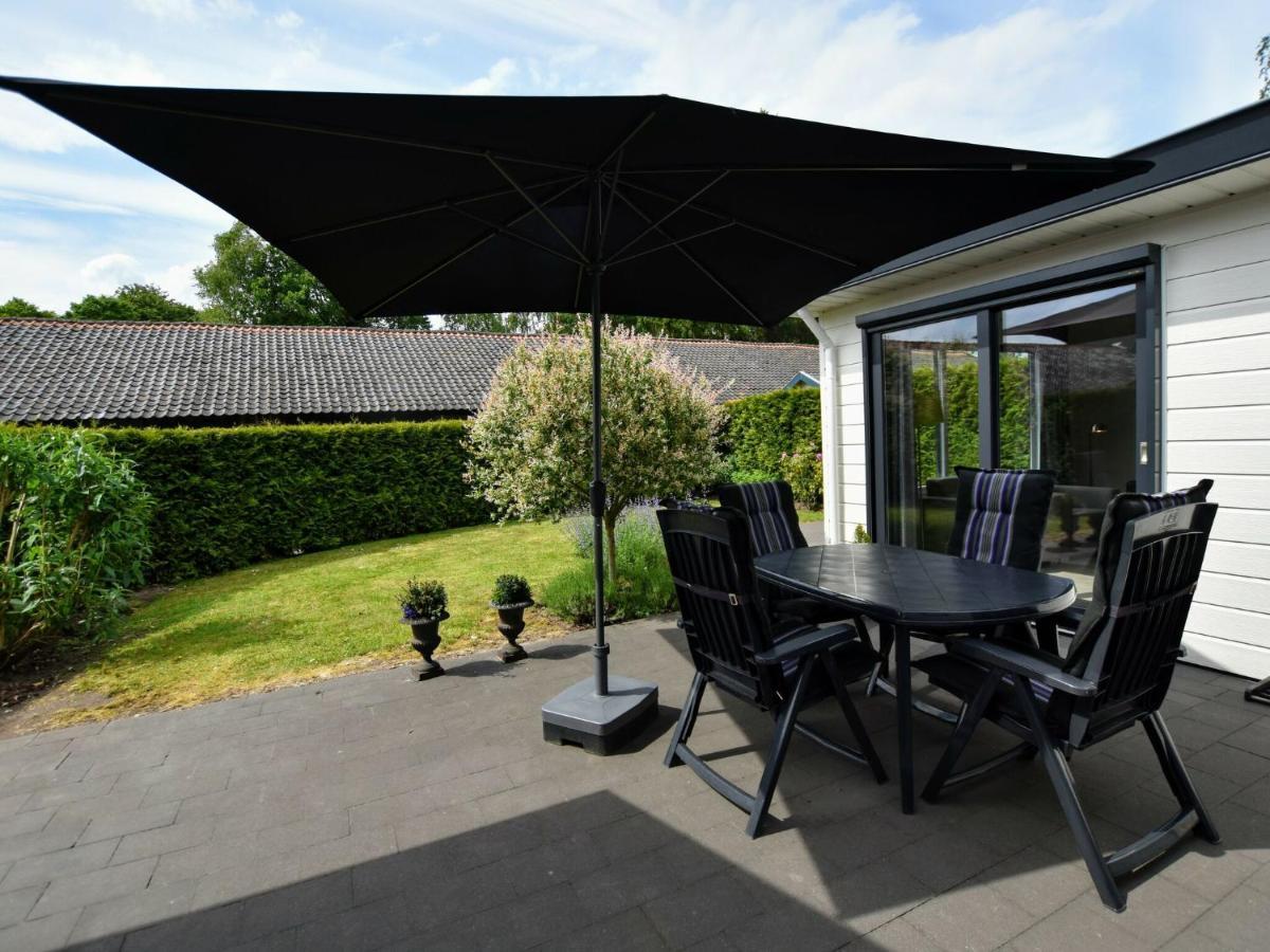 Spacious Chalet In Wolfheze With Garden المظهر الخارجي الصورة